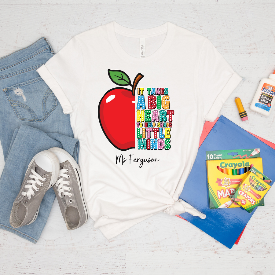 T-Shirt, Teacher Gift, Apple It Takes a Big Heart